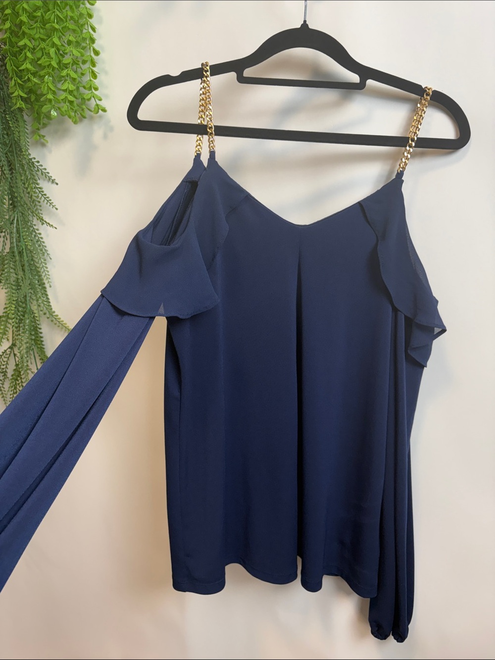MICHAEL Michael Kors Navy Cold-Shoulder Blouse with Gold Chain Straps